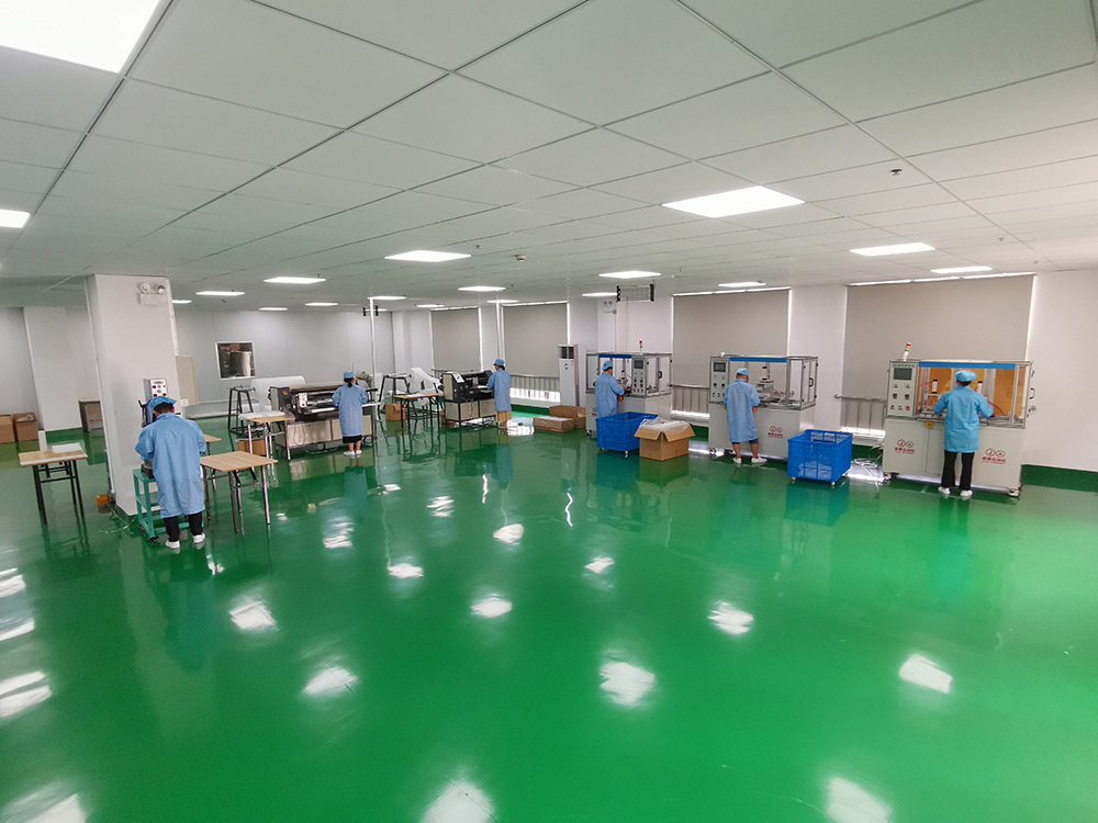 過(guò)濾芯生產(chǎn)車(chē)間